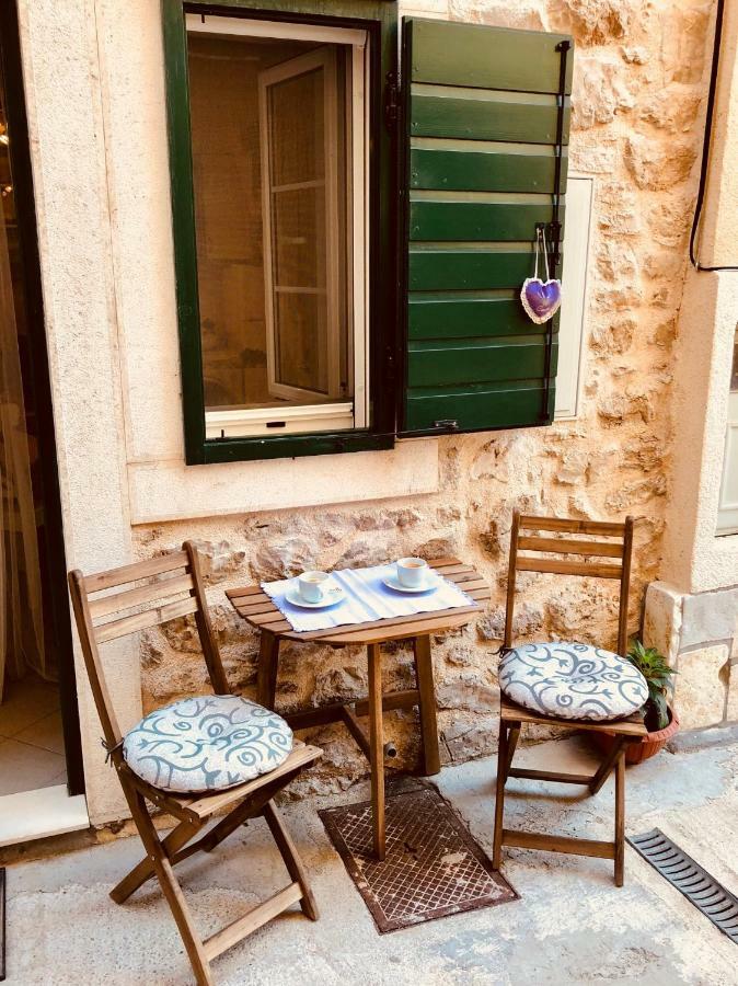 Lavanda Tribalj Εξωτερικό φωτογραφία
